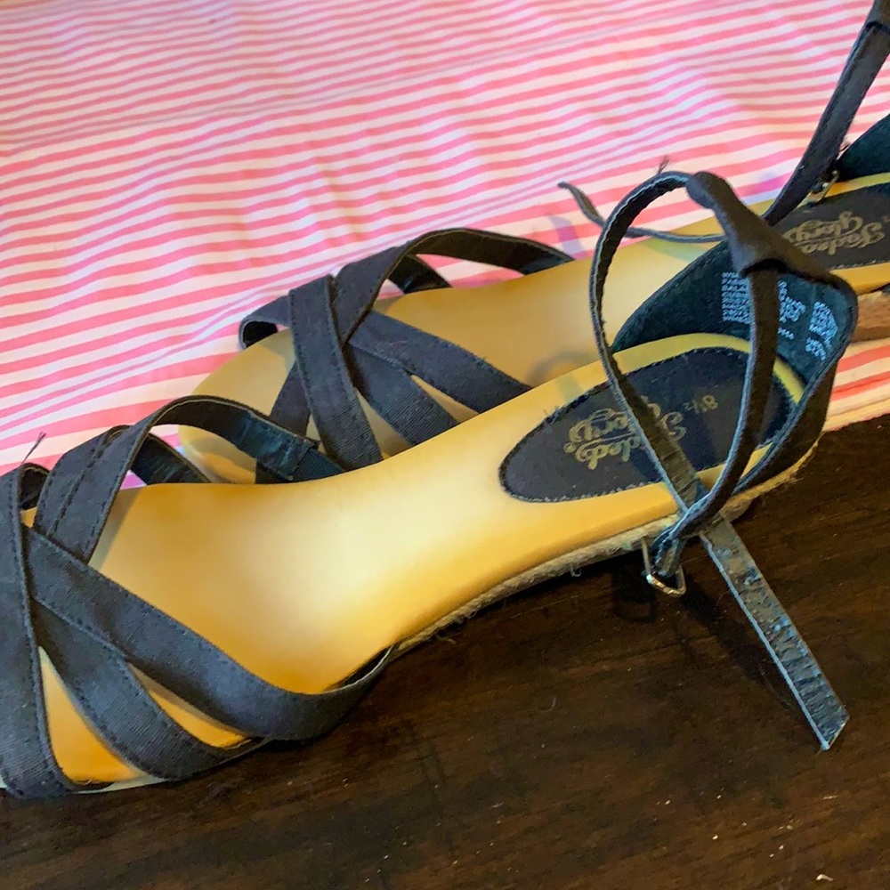 Black dress sandals